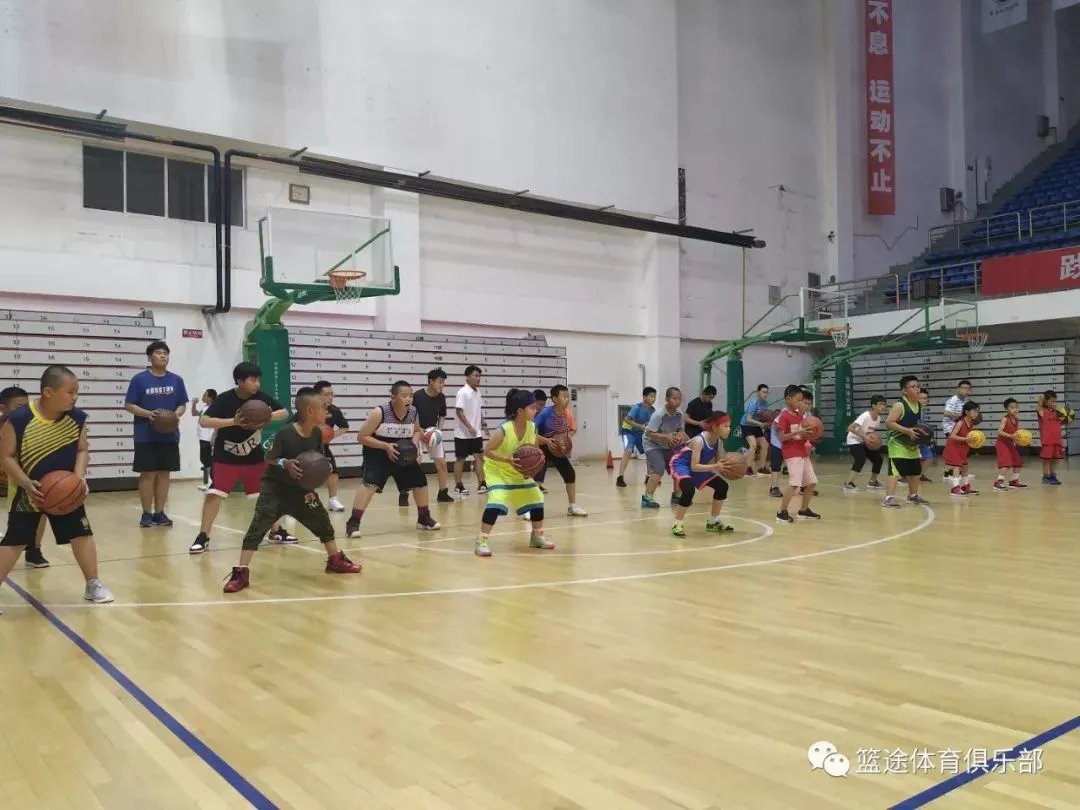 职业篮球运动员如何保持战术训练的高效性?_1